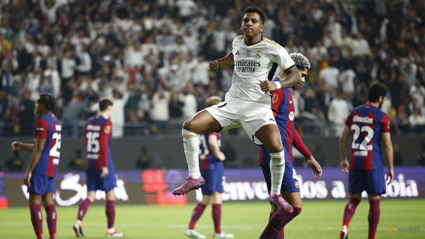 Real Madrid thrash old rivals Barcelona 4-1 to win Super Cup - CNA