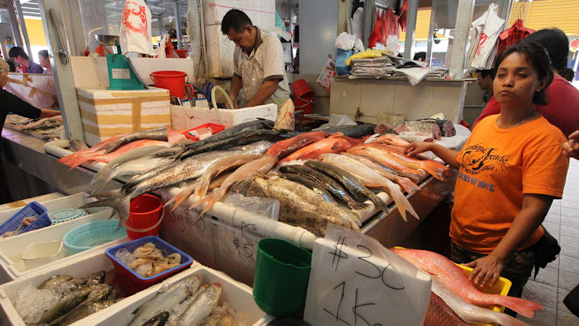Govt to review rule for wet-market stalls to show prices of produce