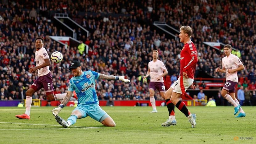 Arsenal's unbeaten streak coming to a shocking halt, Man Utd win for first time in a month