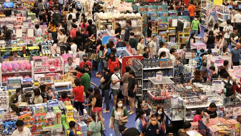 F&B, retail trade businesses counting on more anchor events to boost growth in 2025 F&B, retail trade businesses counting on more anchor events to boost growth in 2025