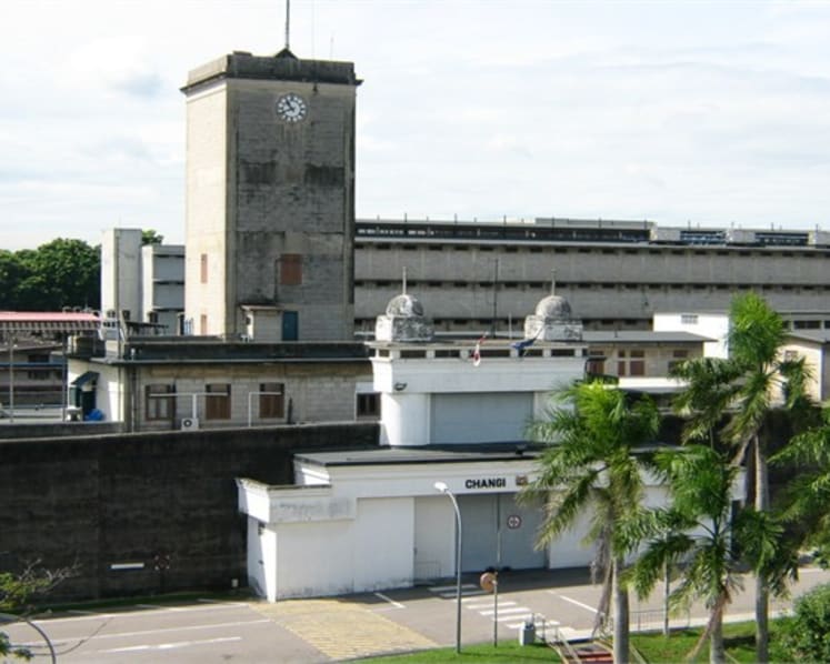 Prison officer who allegedly tried to get bribes from inmate charged with corruption