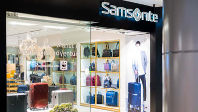 You Can Now Trade In Any Used Luggage For 40% Off Selected Samsonite Luggage — And It’s For A Good Cause