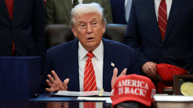 特朗普警告伊朗勿再报复 否则将遭前所未见武力回应