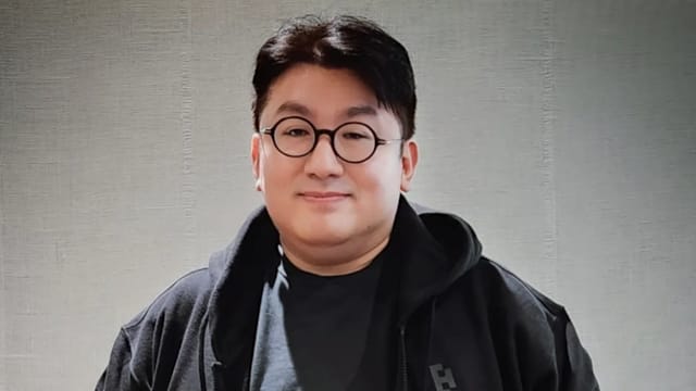 HYBE房时爀涉“不当获利”，遭不拘留移检！律师回应了
