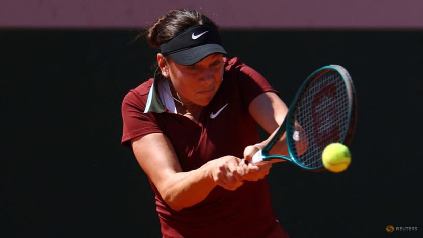 Anisimova hopes to burn bright at French Open again after tough journey