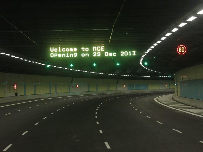Marina Coastal Expressway opens