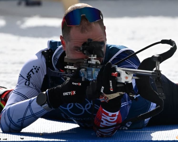 Biathlon-No regrets for France's Jacquelin despite podium near miss
