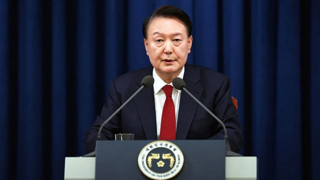 韩国法院批准调查单位向尹锡悦发出逮捕令