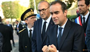Reappointed French PM scrambles to form government