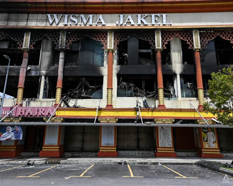 Fires at Jakel garment outlet: Malaysian investigators not ruling out arson