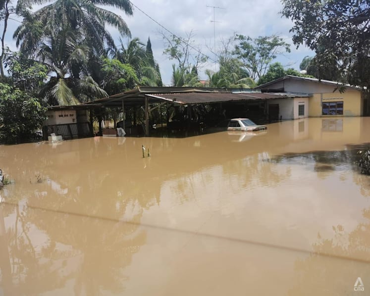 'When will this end?': Flood victims in Johor’s worst-hit district long to return home as weather improves