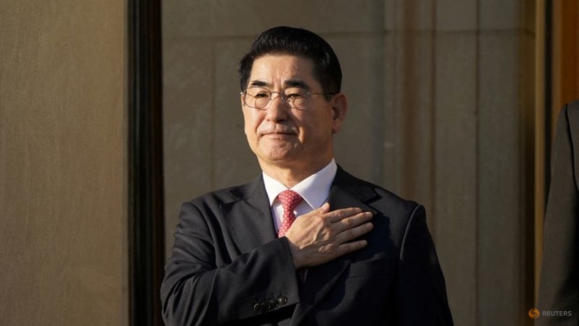 Who is Kim Yong-hyun, ousted South Korean defence minister who attempted suicide? Who is Kim Yong-hyun, ousted South Korean defence minister who attempted suicide?