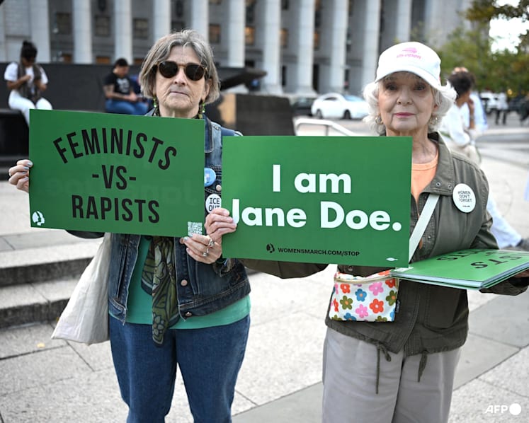 Protesters stage 'I Am Jane Doe' rally in New York City against sexual violence