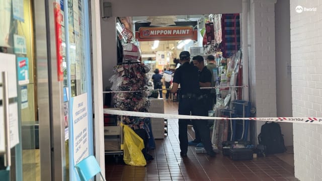 涉在高文五金店谋杀女店员 男子还押接受精神评估