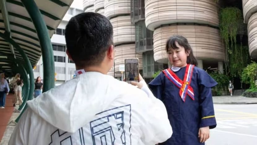 NTU kenakan yuran bagi pelancong selepas kenaikan jumlah pengunjung ke kampus cetus gangguan terhadap mahasiswa NTU kenakan yuran bagi pelancong selepas kenaikan jumlah pengunjung ke kampus cetus gangguan terhadap mahasiswa