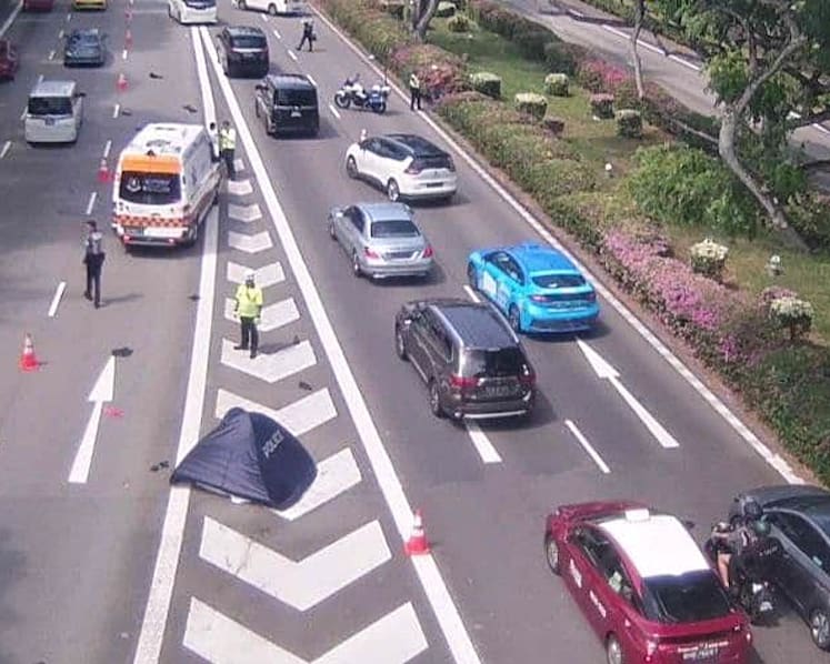 Motorcyclist, 49, dies after accident along ECP towards Changi Airport