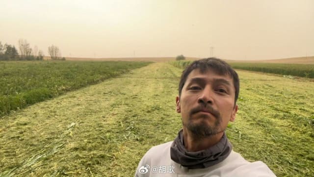 胡歌突抛出“5年不拍戏”想法　引起粉丝热议