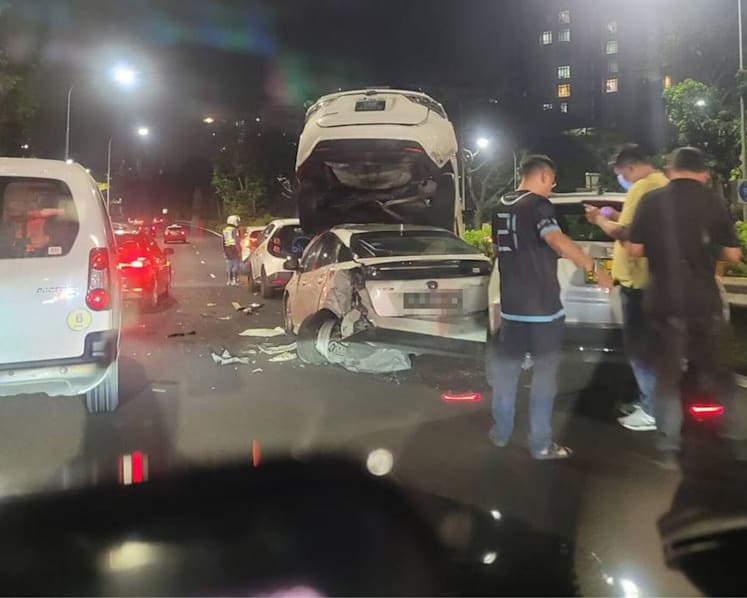 2 persons taken to hospital after 7-vehicle accident on PIE