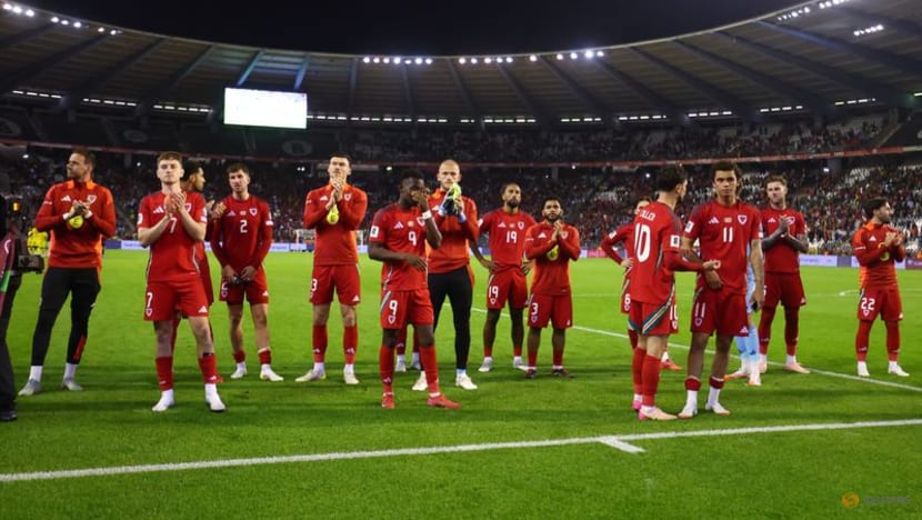 De Bruyne to the rescue as Belgium hold off gallant Welsh fightback