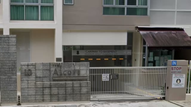 居民弄丢名牌钱包 公寓保安占为己有被判监三周