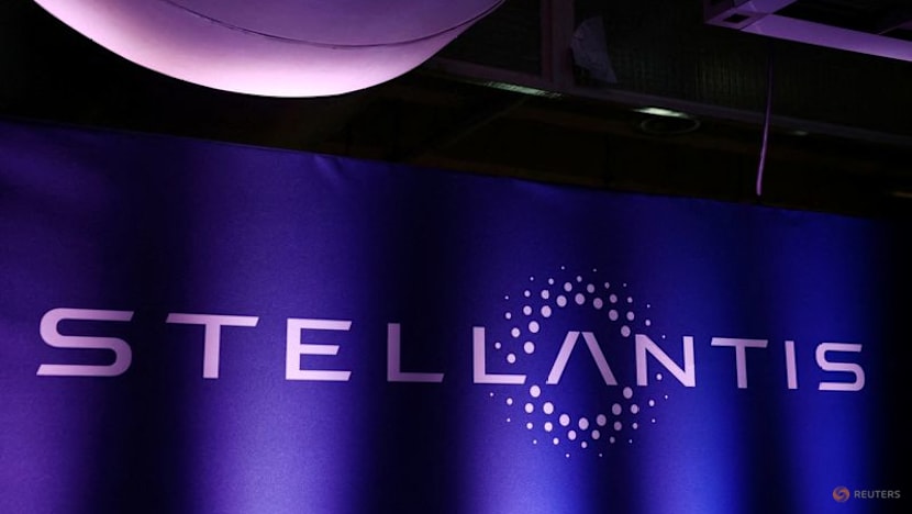 Stellantis, Toyota, Subaru not in Tesla carbon pool for 2026, EU filing shows