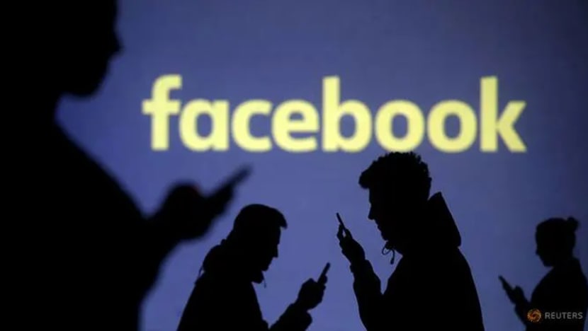 Facebook haramkan kumpulan berhaluan kanan United Kingdom