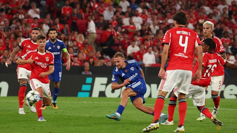 Qarabag stun Benfica with 3-2 comeback win in Lisbon