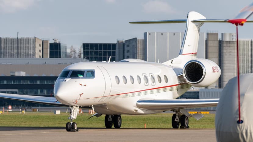 Pakar: Ibu hamil juga berisiko jika naik jet pribadi, bukan hanya pesawat umum