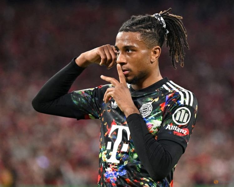 Kane breaks record and Olise hits treble as Bayern thrash Union 7-0