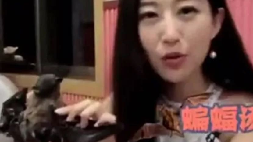 Virus korona: Selebriti China mohon maaf promosi sup kelawar 3 tahun lalu Virus korona: Selebriti China mohon maaf promosi sup kelawar 3 tahun lalu