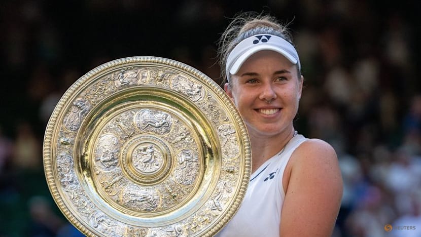 Noskova survives Muchova fightback in all-Czech final to lift  Wimbledon trophy