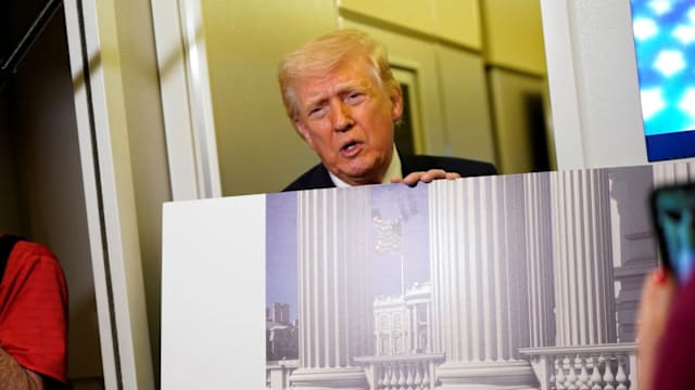 称现有场地难接待习近平等贵宾 特朗普公布白宫宴会厅新设计