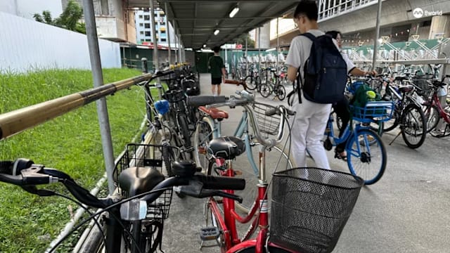 文礼地铁站临时走廊脚踏车乱停 引发安全隐忧