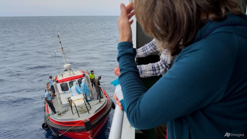 Spain readies for evacuations as hantavirus-hit cruise ship heads for Canary Islands