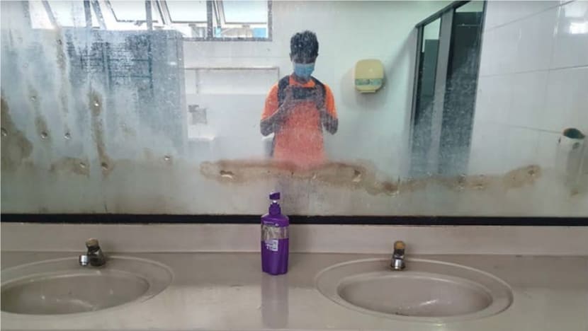 Toilets at coffee shops, hawker centres have become dirtier since 2016: SMU study