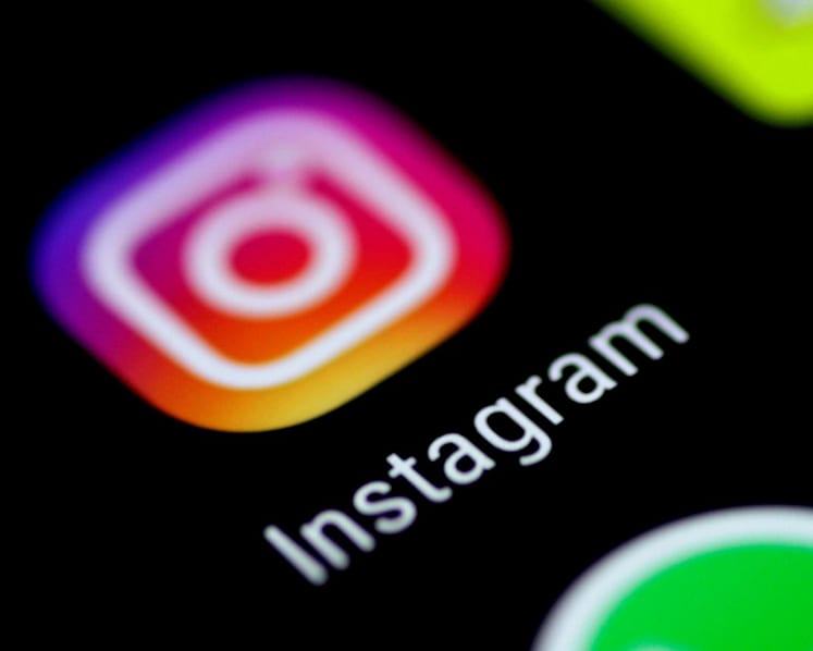 Man poses as woman on Instagram with offer of clothes and cash; victim ends up getting molested