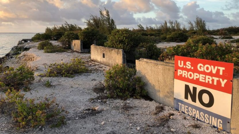 SpaceX rocket cargo project puts Pacific seabirds in jeopardy SpaceX rocket cargo project puts Pacific seabirds in jeopardy