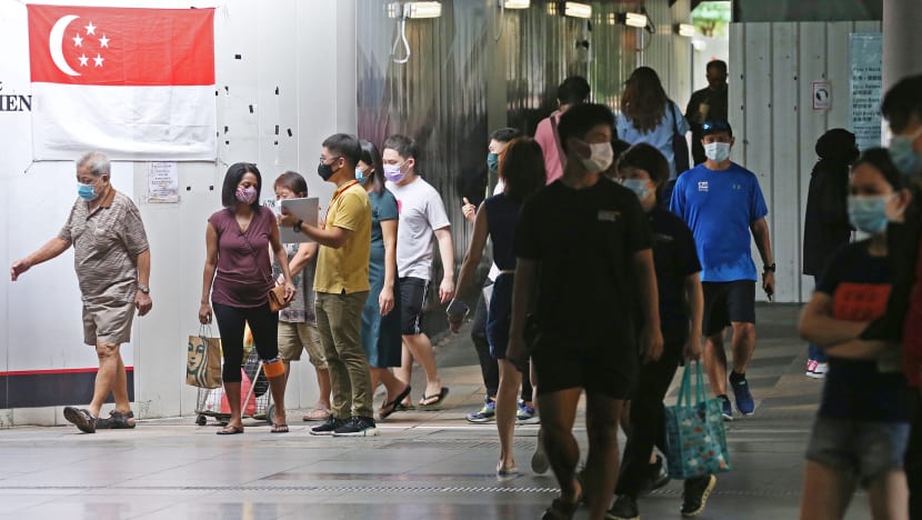 Most S’poreans perceive Govt to be non-consultative, a larger majority believe in obeying authority: IPS report