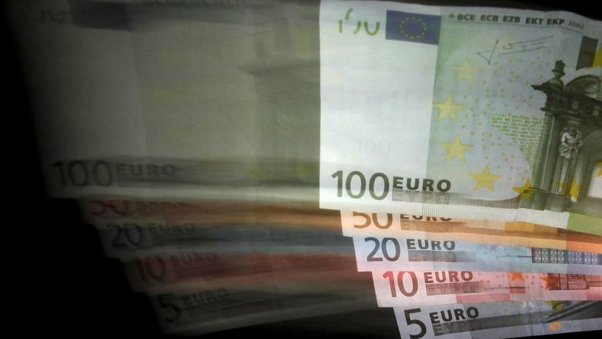 Digital euro could drain up to 700 billion euros of deposits in bank run, ECB says