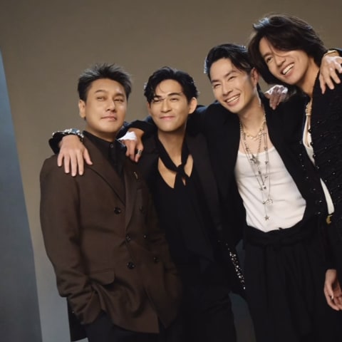 F4合体私下互动曝光，前一晚彩排阿信陪到最后！言承旭演出前受伤，周渝民爆料有人下跪道歉？