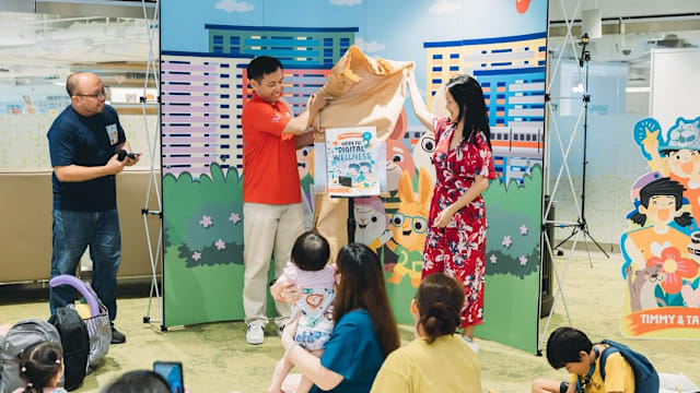 政府推新图书 引导儿童建立数码素养