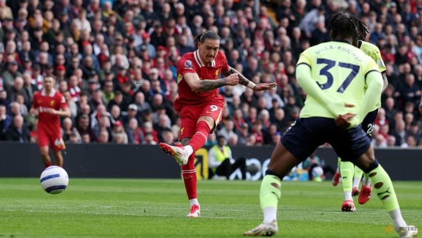 Liverpool open up 16-point league lead; Forest beat City Liverpool open up 16-point league lead; Forest beat City
