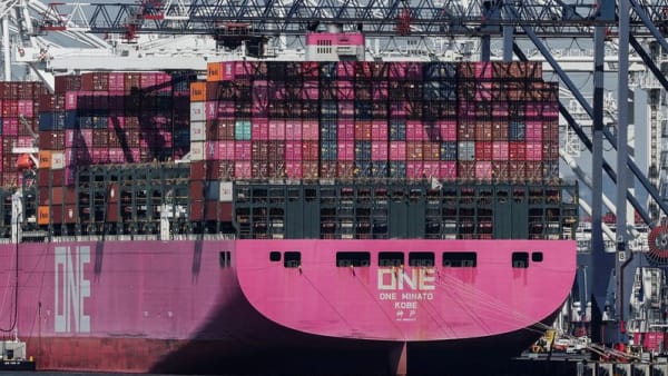 US unveils new port fees on China-built ships after industry backlash - Channel News Asia (Picture 2)