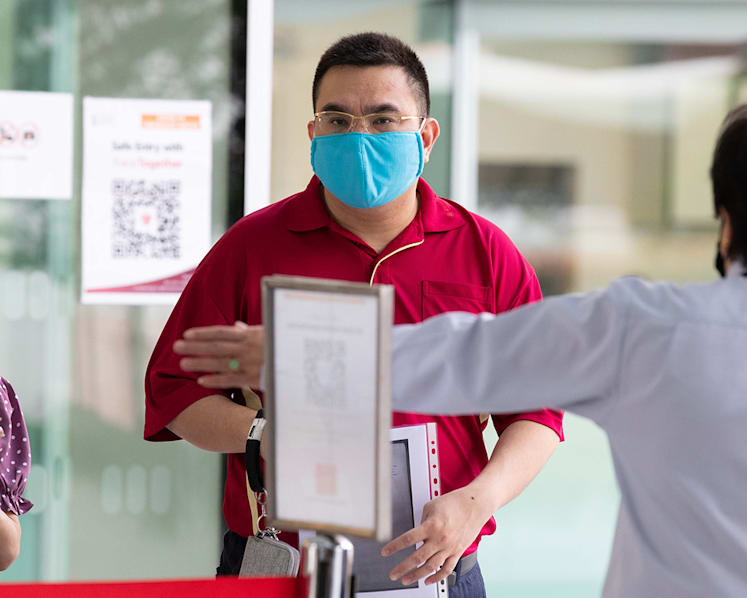 12 weeks’ jail for man who got upset over uncooked egg, threw hot porridge at hawker