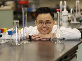Gen Y Speaks: I was a science dunce in school. But I refused to give up, and now I'm a science professor