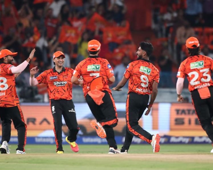 IPL debutant Hinge claims record three wickets in opening over  as Sunrisers beat Royals