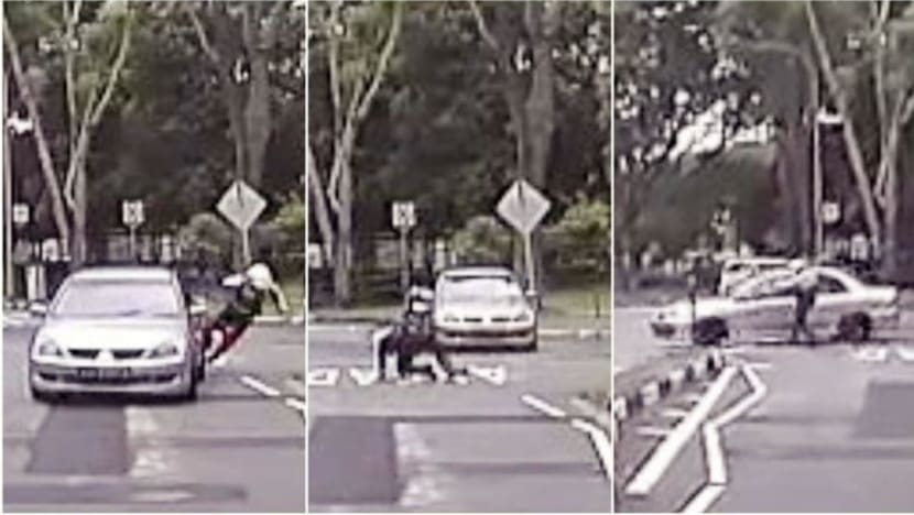 Pemandu ditahan langgar pegawai polis ketika undur kereta; penumpang turut diberkas Pemandu ditahan langgar pegawai polis ketika undur kereta; penumpang turut diberkas