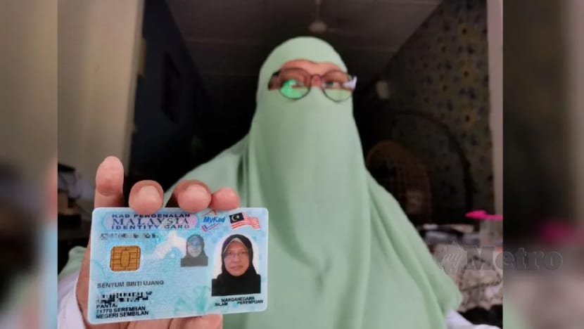 Nama wanita ini akan membuat anda tersenyum