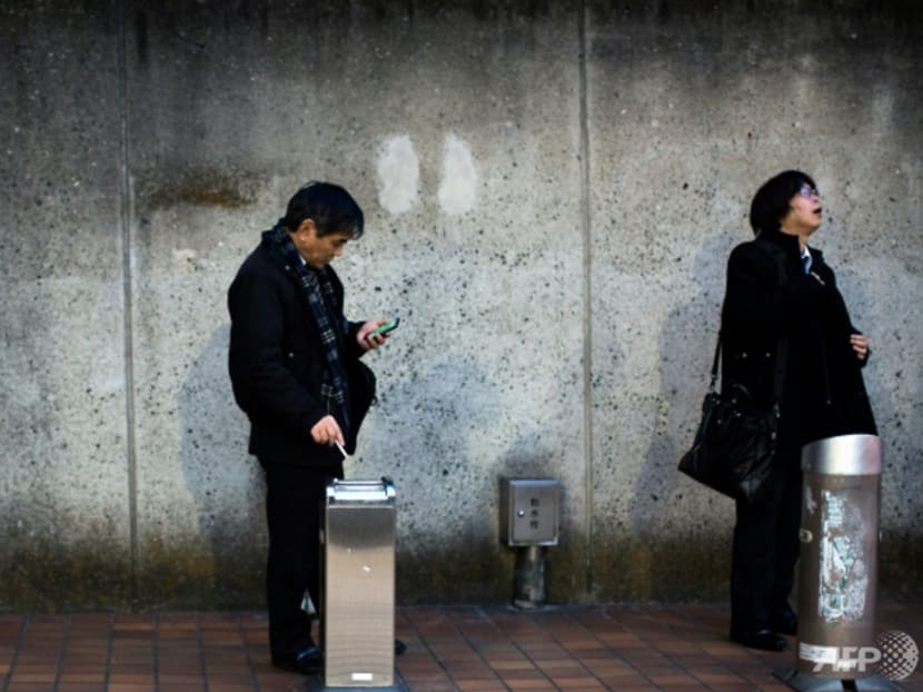 Commentary: Smoking is lowering your productivity and killing the economy Commentary: Smoking is lowering your productivity and killing the economy