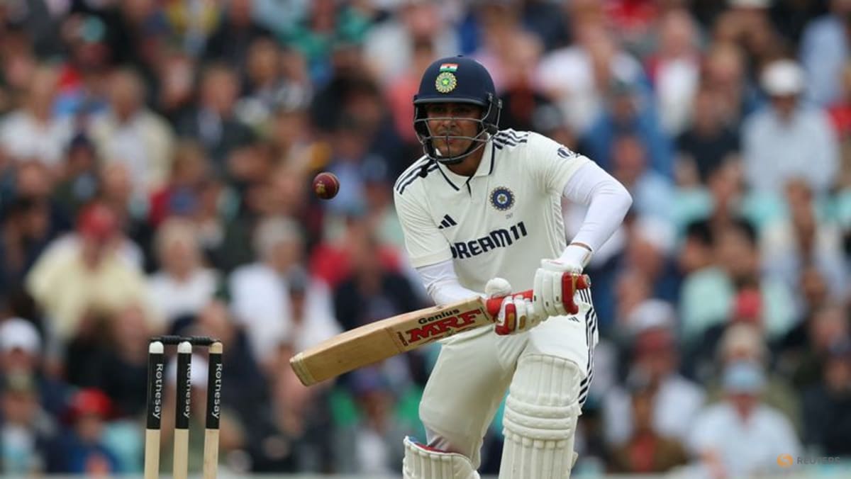 India opt to bat in Galle opener against Sri Lanka